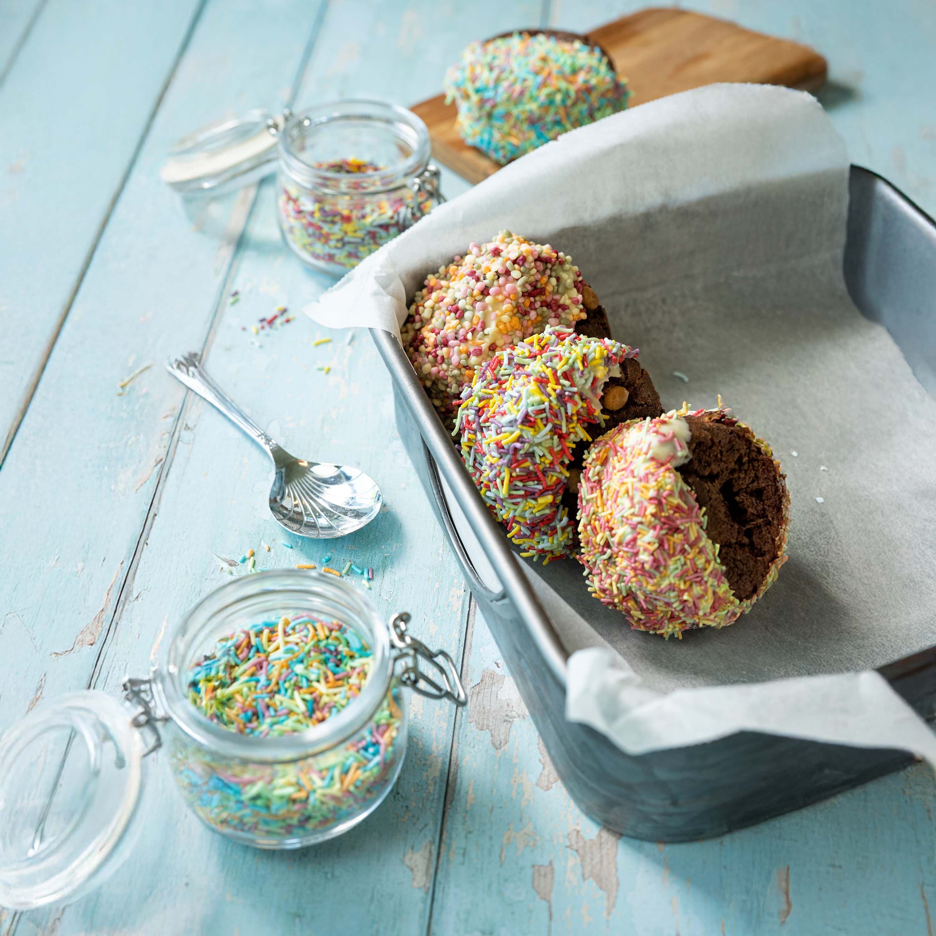 Sugar strands Ice cream sandwiches