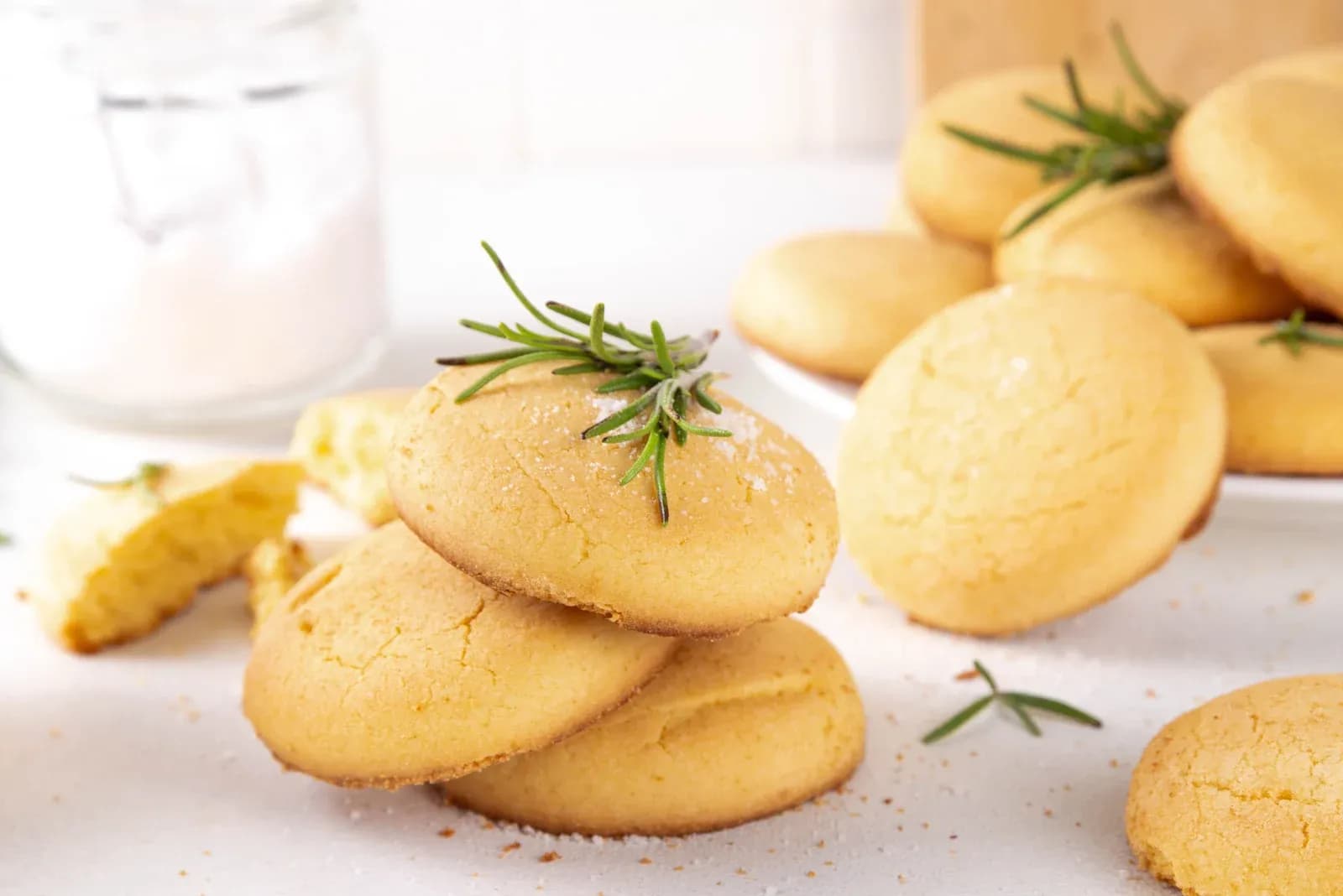 Rosemary shortbread biscuits